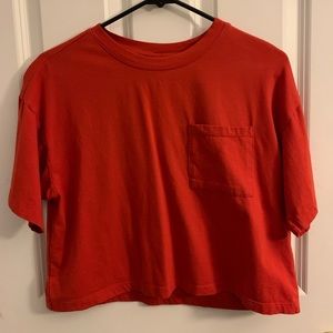 Boxy cropped red tee
